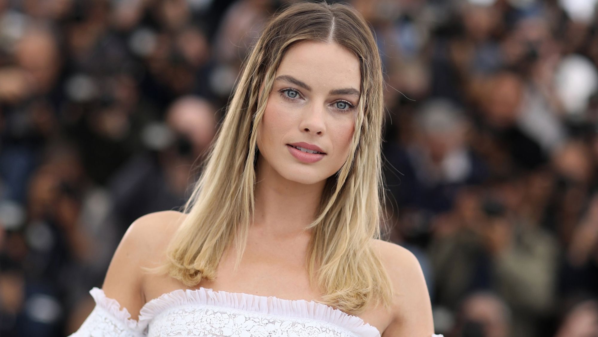 La actriz Margot Robbie desvela el momento más humillante de su vida