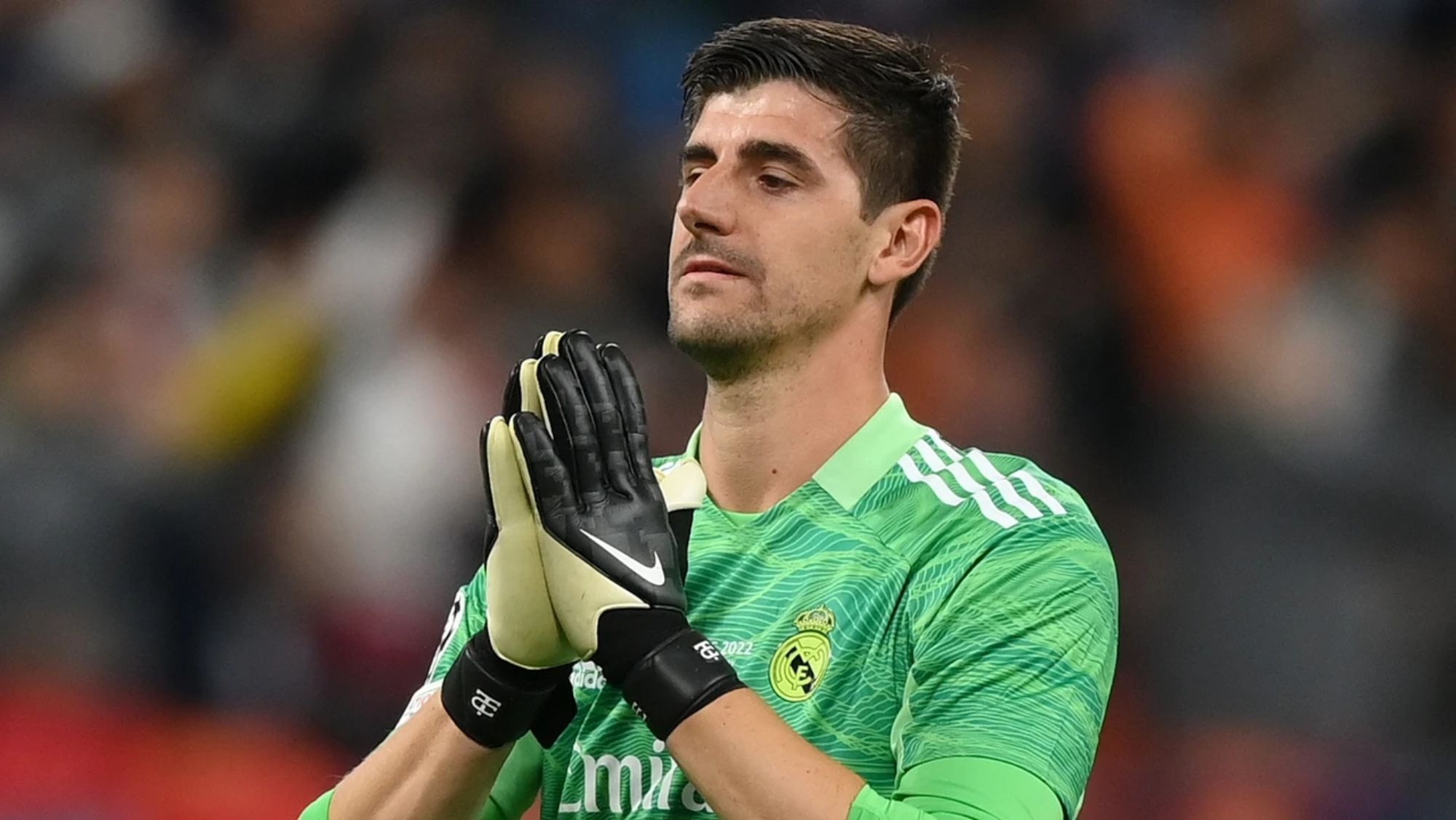 Thibaut Courtois se sube a un tanque