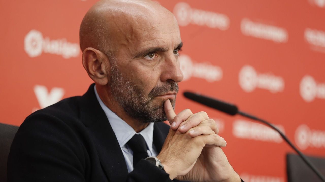 A Monchi no le va a salir barata su traición al Sevilla multazo antes de aterrizar en la Premier League